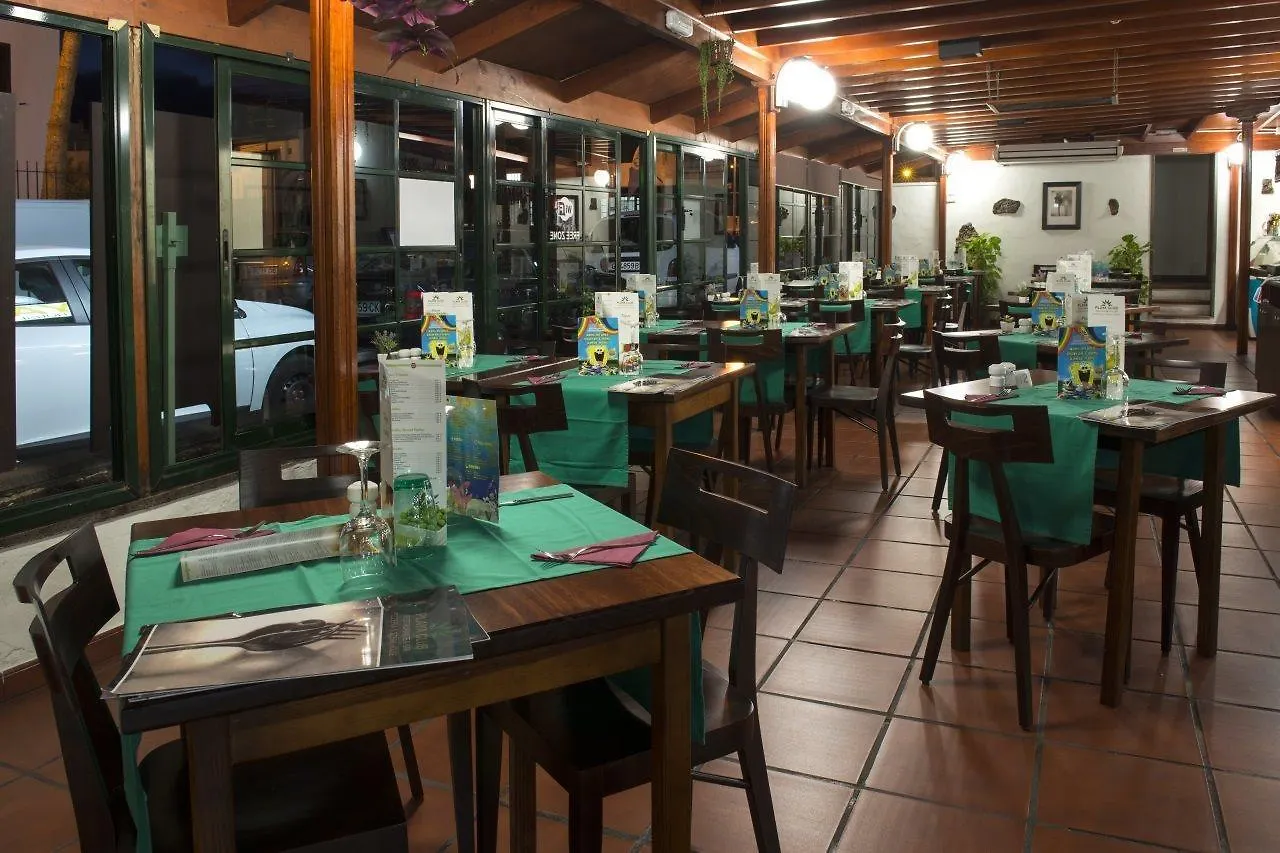 卡门港 Labranda Playa Club酒店